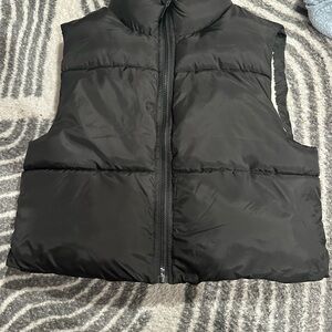Women's Black Puffer Vest